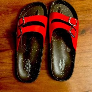 Red Chanclas ❤️ Says size 11 but runs small *Read Description please